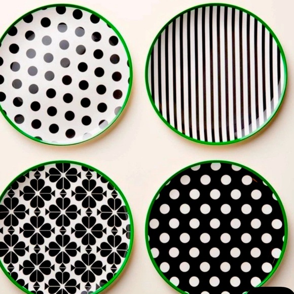 Kate Spade Black and White (4) salad plates! - Picture 1 of 2
